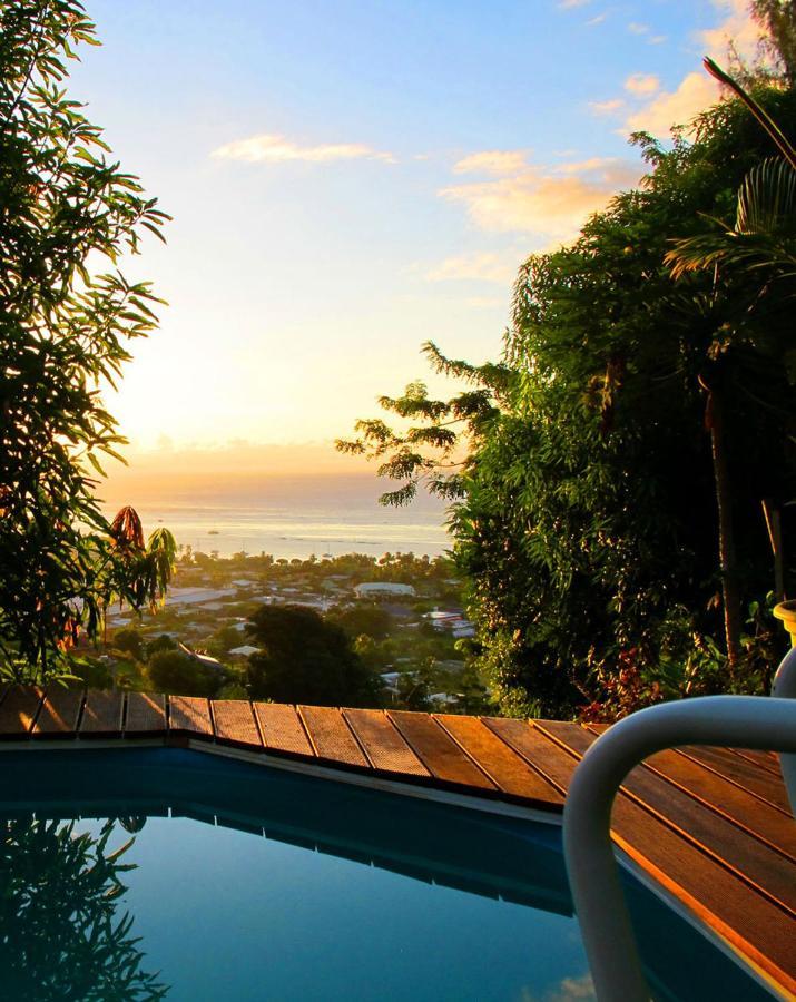 Bounty Lodge Tahiti Arue  Exterior photo